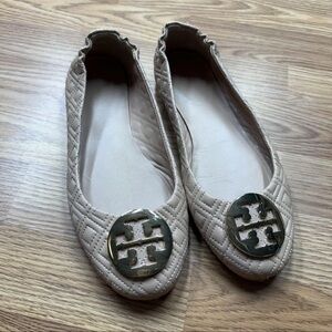 Tory Burch Quilted Beige Flats with Gold Logo